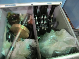 LISTA 12-DRAWER TOOL CABINET W/ CONTENTS (T-10) LOADING & HANDLING FEE $50-296