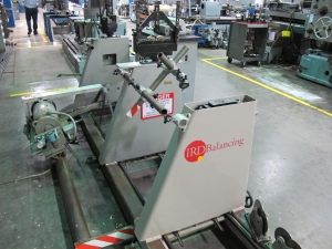 IRD MODEL B50-5V BALANCING MACHINE S/N G230532 (T-10) LOADING & HANDLING FEE $500-298