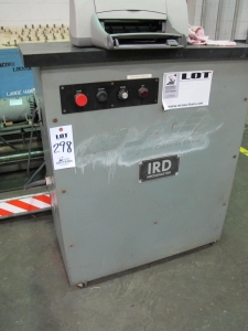 IRD MODEL B50-5V BALANCING MACHINE S/N G230532 (T-10) LOADING & HANDLING FEE $500-298