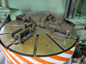 1988 BULLARD DYNATROL VERTICAL HIGH COLUMN TURRET LATHE, 46" ROTARY 4-JAW POWER CHUCK, MAX TURNING DIAMETER W/SIDE HEAD: 58", MAX TURNING HEIGHT UNDER RAIL: 64", 5-POSITION SWIVEL HEAD, SIDE HEAD, TWO RANGE HEAD STOCK, SCAN-O MATIC TRACER, PENDANT CONTROL, 50 HP, ACCU-RITE DRO, S/N 33056 (T-10) LOADING & HANDLING FEE $8,500-301