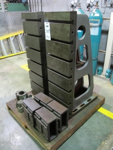 LOT (2) ANGLE PLATES (T-10) LOADING & HANDLING FEE $50-304