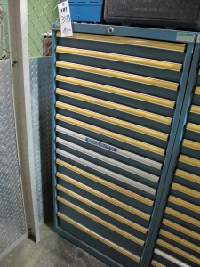 LISTA 18-DRAWER TOOL CABINET W/CONTENTS (T-10) LOADING & HANDLING FEE $50-340