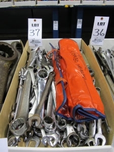 LOT ASST'D WRENCHES (T-10) LOADING & HANDLING FEE $10-37
