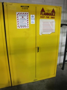 JUSTRITE FLAMMABLE 2-DOOR CABINET (T-10) LOADING & HANDLING FEE $50-533