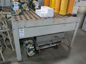 5'X5' WELDING TABLE (T-10) LOADING & HANDLING FEE $100-566