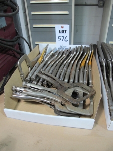 LOT (21) VISE GRIPS CLAMPS (T-10) LOADING & HANDLING FEE $10-576