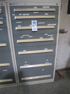 STANLEY VIDMAR 7-DRAWER TOOL CABINET W/ CONTENTS (T-10) LOADING & HANDLING FEE $50-603