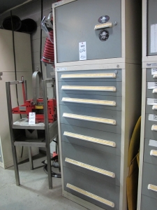 STANLEY VIDMAR 8-DRAWER TOOL CABINET W/ CONTENTS (T-10) LOADING & HANDLING FEE $50-606