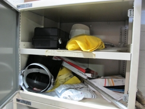 STANLEY VIDMAR 8-DRAWER TOOL CABINET W/ CONTENTS (T-10) LOADING & HANDLING FEE $50-613