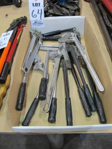 LOT ASST'D TOOL BENDERS (T-10) LOADING & HANDLING FEE $10-64