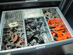 STRONG HOLD 2-DOOR STORAGE CABINET W/ CONTENTS (T-10) LOADING & HANDLING FEE $50-658