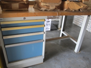 LISTA 4-DRAWER TOOL CABINET W/ TABLETOP (T-10) LOADING & HANDLING FEE $50-723