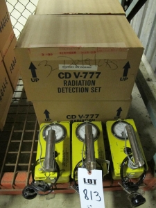 LOT (12) VICTOREEN INSTRUMENT MODEL 6B PORTABLE RADIATION DETECTORS (G-46) LOADING & HANDLING FEE $10-813
