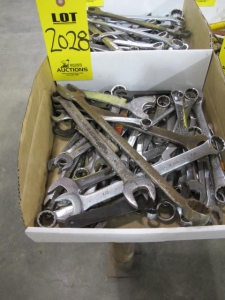 LOT WRENCHES (G-49) LOADING & HANDLING FEE $10-2028