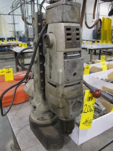 BUX MAGNETIC BASE W/ PORTER CABLE DRILL (G-49) LOADING & HANDLING FEE $10-2063