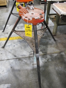 RIDGID MODEL 450 TRISTAND 1/8"-5" CAP (G-49) LOADING & HANDLING FEE $10-2091