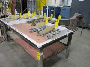48"X96"X3/4" WELDING TABLE W/ MILWAUKEE SWIVEL BASE VISE (G-49) LOADING & HANDLING FEE $100-2117