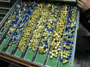 STANLEY VIDMAR 11-DRAWER INDUSTRIAL PARTS CABINET W/ PLUMBING FITTINGS (G-49) LOADING & HANDLING FEE $50-2147