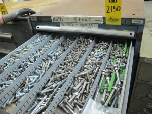 LISTA 10-DRAWER INDUSTRIAL PARTS CABINET W/ BOLTS AND STUDS (G-49) LOADING & HANDLING FEE $50-2150