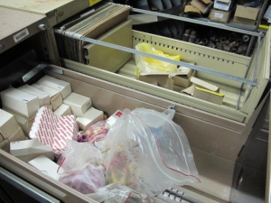 16-DRAWER INDUSTRIAL PARTS CABINET & (2) 4-DRAWER FILE CABINETS W/ NUTS, BOLTS, WASHERS (G-49) LOADING & HANDLING FEE $50-2152