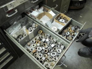 16-DRAWER INDUSTRIAL PARTS CABINET & (2) 4-DRAWER FILE CABINETS W/ NUTS, BOLTS, WASHERS (G-49) LOADING & HANDLING FEE $50-2152