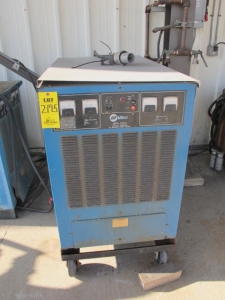 MILLER GPS-1000 WELDER (G-49) LOADING & HANDLING FEE $50-2175