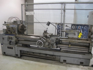 MORI SEIKI MR 2000 ENGINE LATHE, 20" X 80" CC, 11.75" SWING OVER CROSS SLIDE, 8" 4 JAW CHUCK, 4" HOLE THRU, 22.4-1120 RPM, TAILSTOCK, STEADY REST, S/N 4572 (G-49) LOADING & HANDLING FEE $750-2189