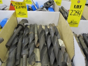 LOT (7) BOXES MISC STRAIGHT & TAPERED SHANK DRILL BITS (G-49) LOADING & HANDLING FEE $10-2244