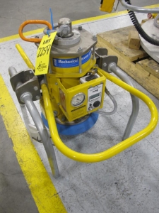2011 ANVER MODEL M100M-001 MECHANICAL VACUUM LIFTER (G-49) LOADING & HANDLING FEE $25-2259
