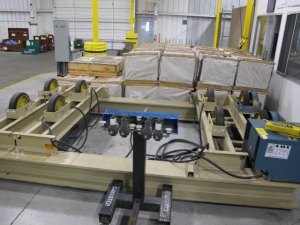 2001 PANDJIRIS PR-30 POWER TANK TURNING ROLL, 30,000 LB TURNING CAPACITY, 17,000 LB LOAD CAPACITY, 6" TO 180" DIAMETER RANGE, PIPE DIAMETER RANGE: 6" -15', 16" WHEELS, S/N 13212X00-2 (G-49) LOADING & HANDLING FEE $25-2277