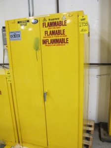 JUSTRITE 2-DOOR FLAMMABLE LIQUID SAFETY STORAGE CABINET (G-49) LOADING & HANDLING FEE $50-2358