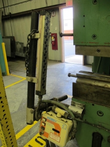 WYSONG 150-10, 12' X 150 TON CAPACITY, HYDRAULIC, 120" BETWEEN HOUSING, MOTORIZED RAM ADJUSTMENT, AIR FOOT PEDAL, PROTECH LIGHT CURTAINS, FRONT OPERATED BACK GAUGE, S/N P1341130 (G-40) LOADING & HANDLING FEE $1,500-2370