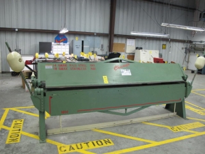 CHICAGO SB 1014 HAND BRAKE, 10' X 14 GAUGE, S/N 329643T (G-40) LOADING & HANDLING FEE $250-2372