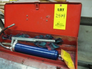 LOT PIPE WRENCHES, HAMMERS, HACK SAWS, CLAMPS AND RELATED TOOLS (G-40) LOADING & HANDLING FEE $10-2404
