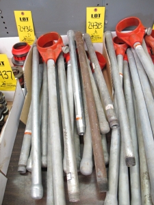 LOT BOX OF RIDGID DIE HANDLES (G-20) LOADING & HANDLING FEE $10-2438A