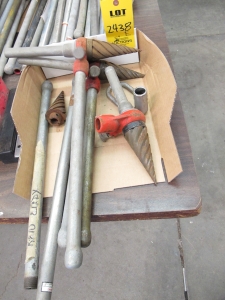 LOT BOX OF RIDGID PIPE REAMERS (G-20) LOADING & HANDLING FEE $10-2438E