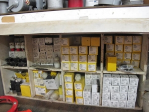 LARGE QUANTITY OF ELECTRICAL CONSISTING OF ALLIED POWER STRUT, APPLETON CONNECTORS, TAPS, FITTINGS, LOCK NUTS, SUPPORTS AND MISC (G-20) (TO BE PURCHASED ONLY BY AN INSURED BUYER, TO BE LOADED BY HAND. NO FORKLIFT USE ALLOWED.)-2474