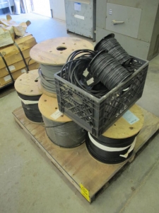 LOT PALLET MISC COMMUNICATION CABLE (G-20) LOADING & HANDLING FEE $25-2480