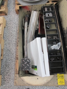 LOT GREENLEE PIPE BENDING TOOLING AND HYDRAULIC POWER SUPPLY (G-20) LOADING & HANDLING FEE $25-2498