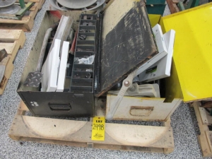 LOT GREENLEE PIPE BENDING TOOLING AND HYDRAULIC POWER SUPPLY (G-20) LOADING & HANDLING FEE $25-2498