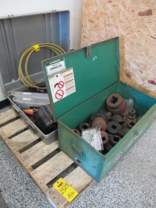 LOT HYTORC HEAVY DUTY TORC SET W/ 1"-3" SOCKETS (G-20) LOADING & HANDLING FEE $25-2529