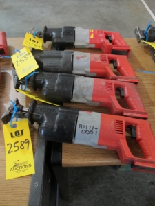 LOT (4) BATTERY POWERED MILWAUKEE SAWZALLS (NO BATTERIES) (G-20) LOADING & HANDLING FEE $10-2589
