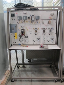 HAMPDEN MODEL H-RST-2 REFRIGERATION SYSTEM TRAINER (G-20) LOADING & HANDLING FEE $50-2656