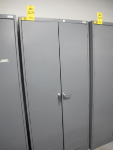 2-DOOR STORAGE CABINET (G-20) LOADING & HANDLING FEE $25-2674