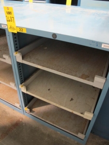 LISTA 3-DRAWER OPEN FRONT INDUSTRIAL PARTS CABINET (G-20) LOADING & HANDLING FEE $50-2687