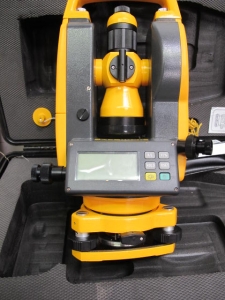 CST/BERGER MODEL DGT10 DIGITAL TRANSIT (G-44) LOADING & HANDLING FEE $10-2758