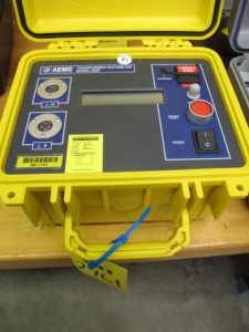 AEMC MODEL 8500 TRANSFORMER RATIO METER (G-44) LOADING & HANDLING FEE $10-2761