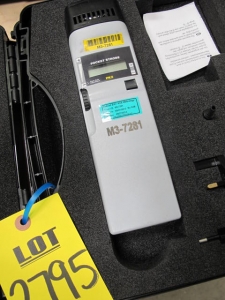 POCKET STROBE MODEL PK2 DIGITAL STROBE, RANGE 30-12500 FPM (G-44) LOADING & HANDLING FEE $10-2795