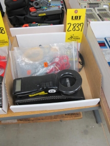 LOT (2) CLAMP ON TESTERS (G-44) LOADING & HANDLING FEE $10-2837