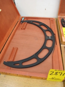 STARRETT 17"-18" OD MICROMETER (G-44) LOADING & HANDLING FEE $10-2871